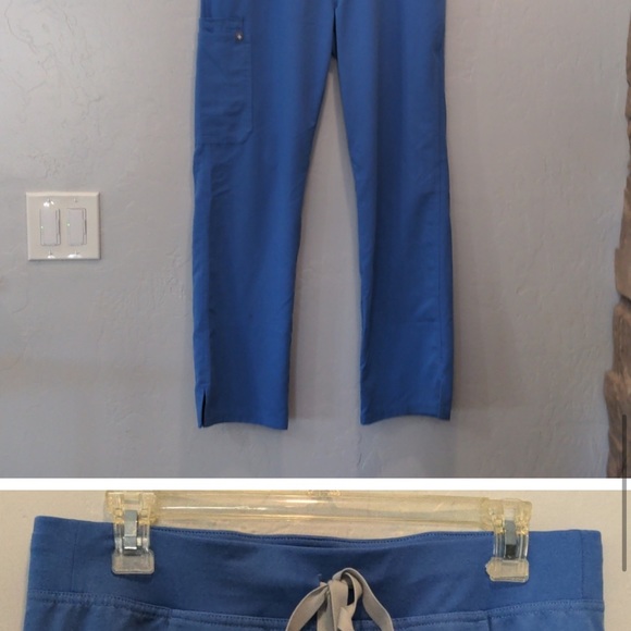 FIGS CASMA/KARA LIGHT BLUE SCRUB SET - Picture 7 of 16